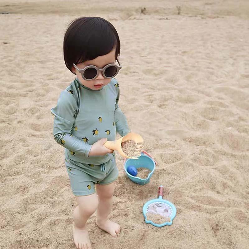 子供 水着 韓国 キッズ おしゃれ 女 男 セパレート 80 90 100 110 1 130 レモン柄ラッシュガードスイムウェアセットアップ S042 S042 インポート 韓国子供服のolpemi 通販 Yahoo ショッピング