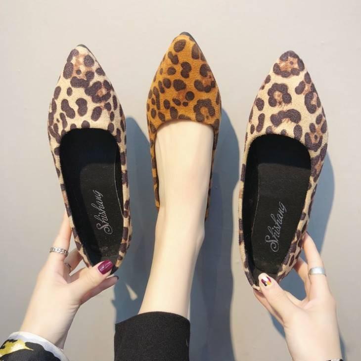 ヒョウ柄 パンプス アニマル柄 レオパード リボン ポインテッドトゥ フラットシューズ フラットパンプス ぺたんこシューズ フラット ぺたんこ バレエ シューズ Gua1 Olulu 通販 Yahoo ショッピング