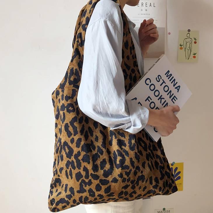 ヒョウ柄 レオパード アニマル柄 トートバッグ スエード くったり トート バッグ 鞄 かばん レディース レディースファッション カジュアル おしゃれ かわいい Gufe Olulu 通販 Yahoo ショッピング