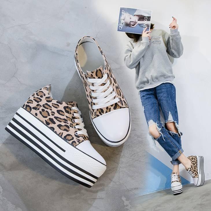 ヒョウ柄 レオパード アニマル柄 スニーカー 厚底 ハイカット ローカット 編み上げ レースアップ 靴 くつ シューズ レディース レディースファッション カジ Gufu Olulu 通販 Yahoo ショッピング