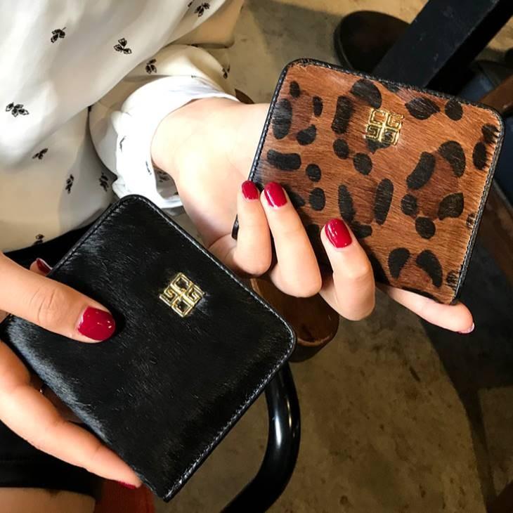 ミニ財布 レディース 本革 ハラコ ヒョウ柄 レオパード カードケース 二つ折り ミニウォレット 薄い 旅行用 財布 人気 財布 可愛い カード収納 大容量 使いや Gvy0 Olulu 通販 Yahoo ショッピング