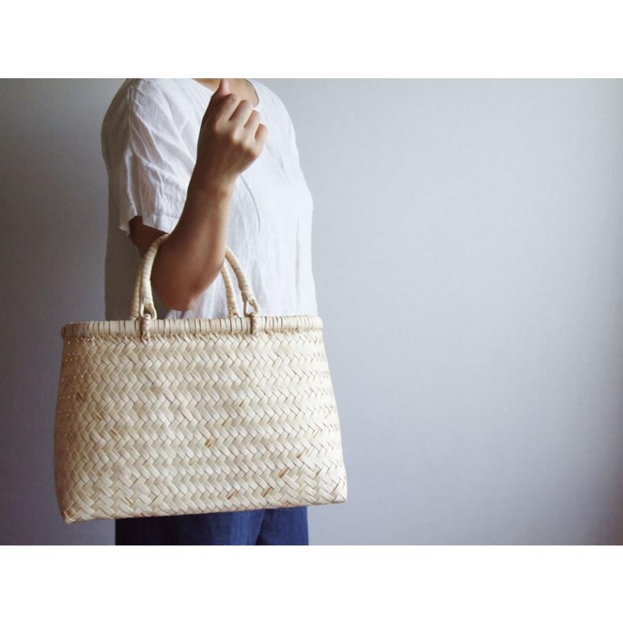 秋田県角館イタヤ細工 イタヤ手提げかご 斜め網代編み 大サイズ リング