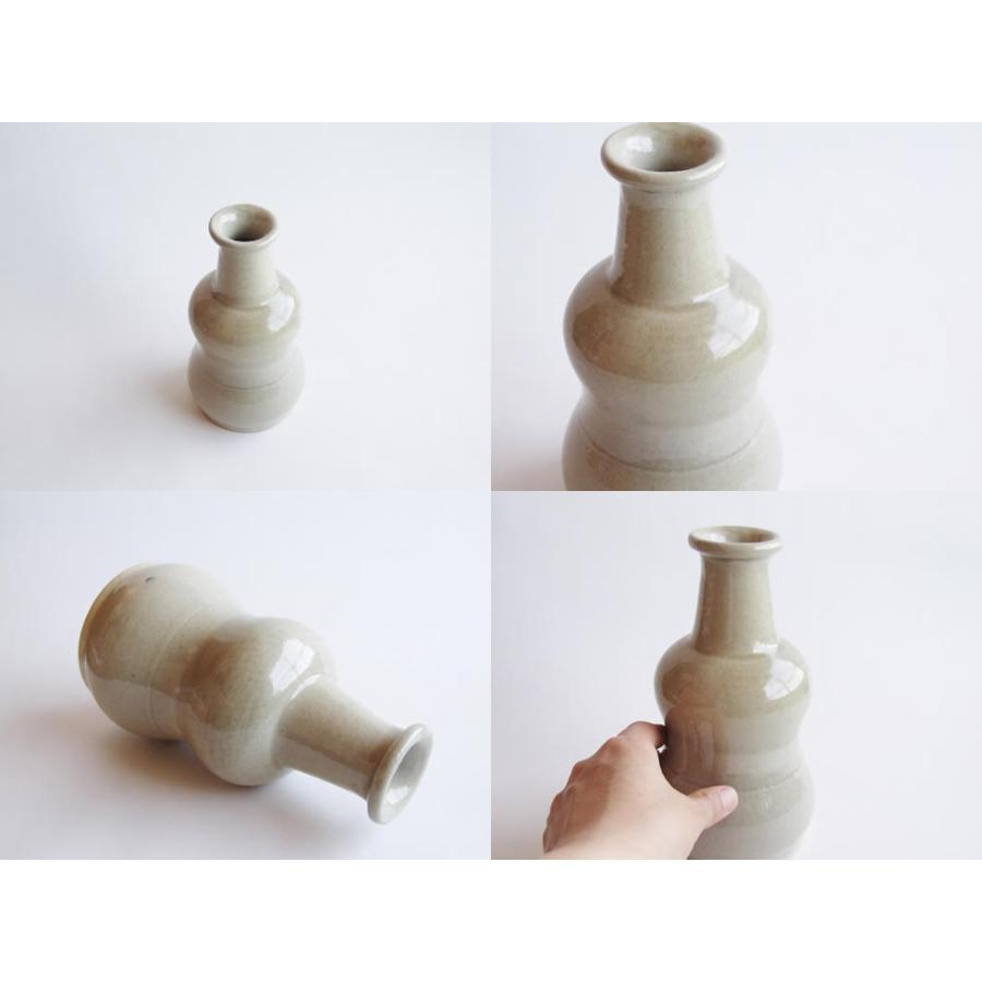 やちむん 民藝 読谷山焼 北窯 松田米司 嘉瓶 （ゆしびん） 白 : おまめ