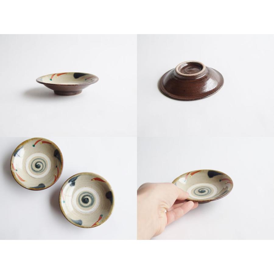 やちむん 民藝 読谷山焼 北窯 松田米司 4寸皿 小皿 赤絵3 : おまめ