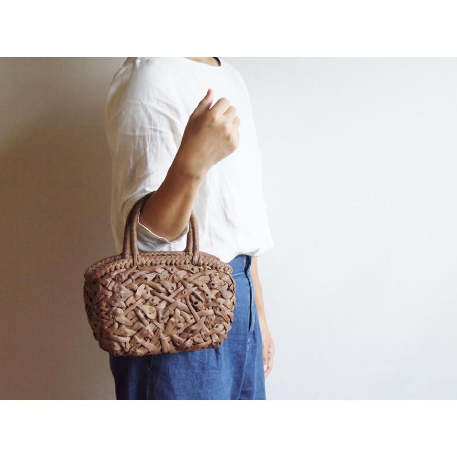 純国産 籠作家尚さん作 山葡萄かごバッグ 乱れ編み シェル型小 コブ