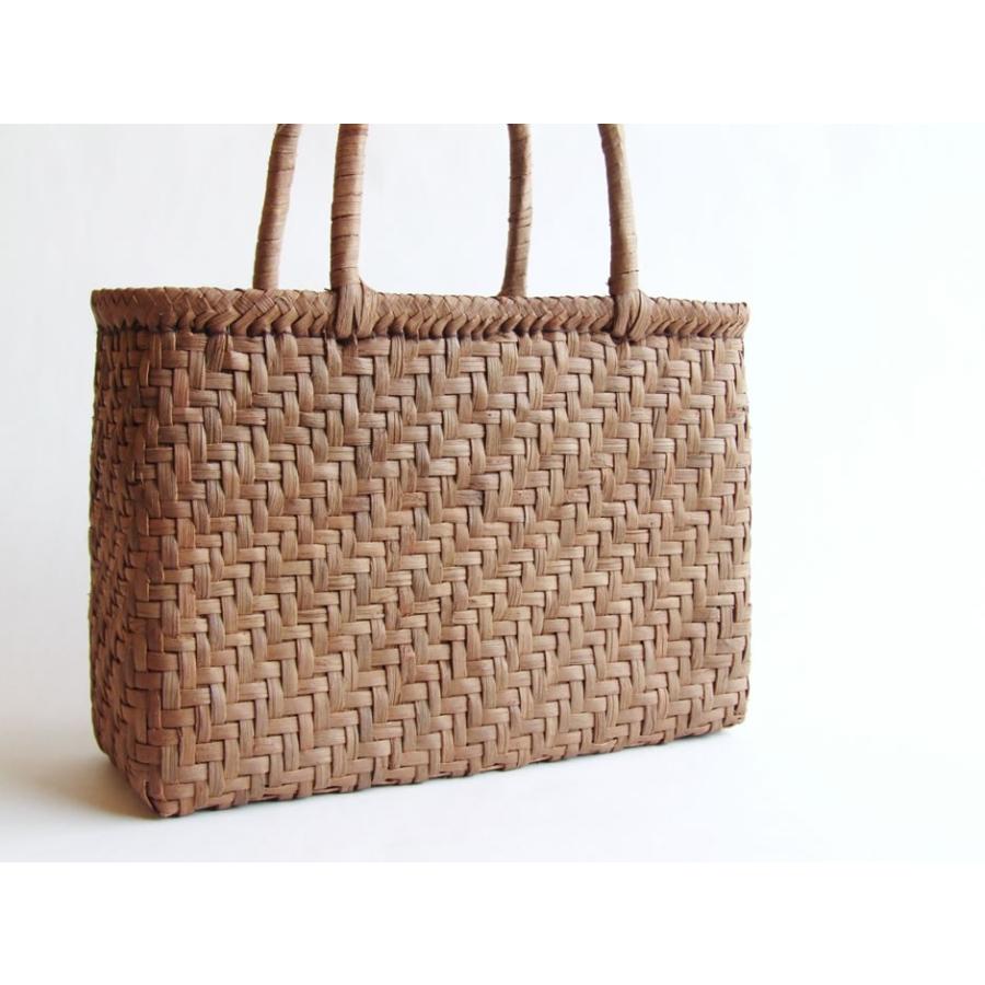 純国産 籠作家尚さん作 山葡萄かごバッグ 網代編み 小 定番型 : おまめ