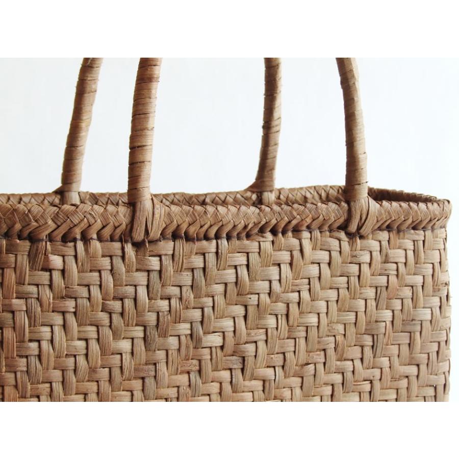 純国産 籠作家尚さん作 山葡萄かごバッグ 網代編み 小 定番型 Yamabudoubag147 おまめ 通販 Yahoo ショッピング