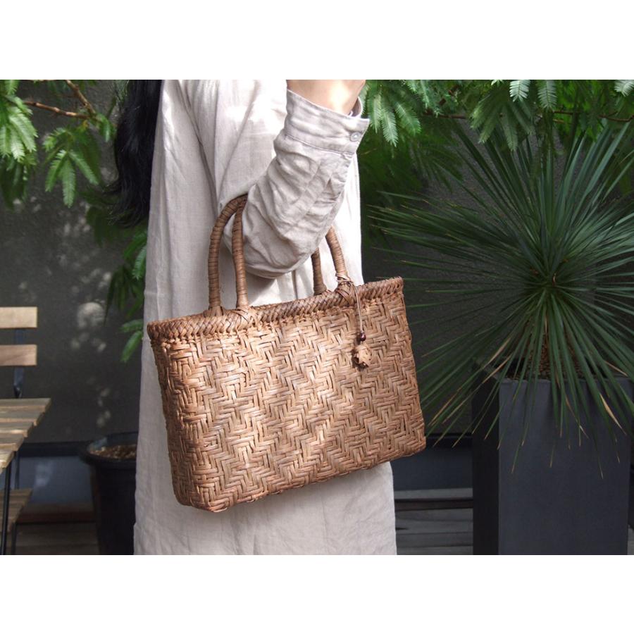 純国産 山形県 山葡萄かごバッグ 5mm極細亀甲編み 定番型 : おまめ