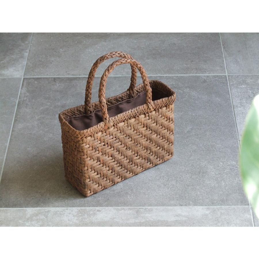 国産山葡萄バック7/8/18 国産山葡萄籠バッグ