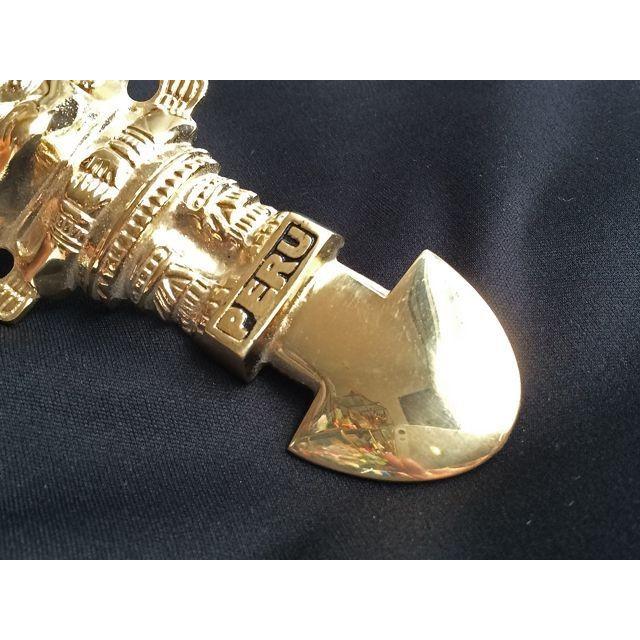 強運と金運に恵まれるパワーが秘められた ペルーの聖なる黄金のナイフ