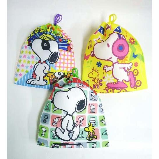 駄菓子 お菓子 詰め合わせ スヌーピー 休日 １００円 ミニ巾着 袋入 詰合わせセット