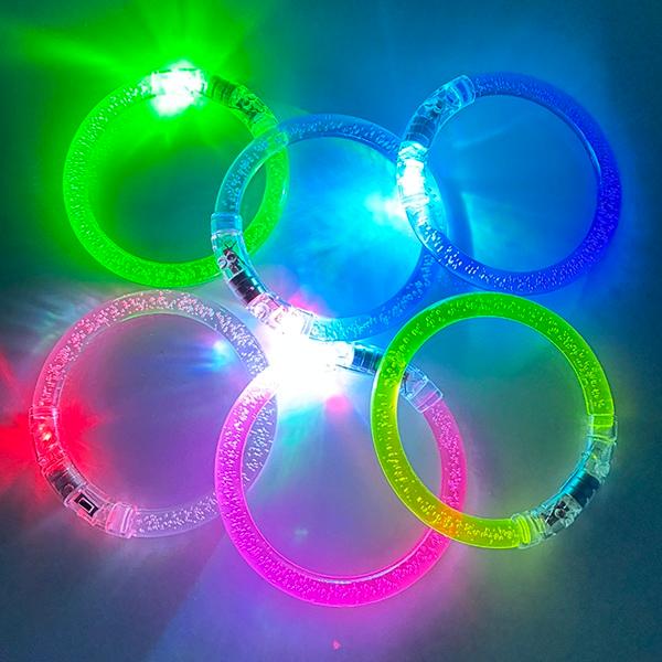 光るおもちゃ　バブルライトブレスレット 24個セット　光るおもちゃ 光るブレスレット 光り物玩具 光りもの玩具 縁日 お祭り 夏祭り イベント コンサート ライブ（Yahoo!・お祭りバンク）