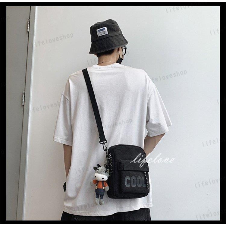 注目ショップ ショルダーバッグ メンズ 小さい 帆布 斜めがけバッグ 軽い ミニバッグ ショルダー 大学生 ポシェット 男性 かばん カジュアル スポーツ 散歩 おしゃれ Aynaelda Com