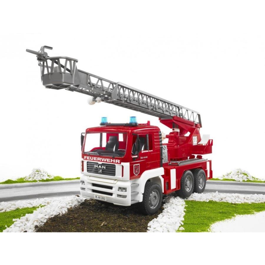 bruderブルーダー MAN消防車 知育玩具 誕生日プレゼント 建設車