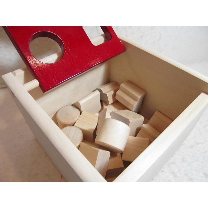 木のおもちゃ 木製 知育玩具　型はめ　 送料無料　 Mポストボックス（赤） 出産祝い