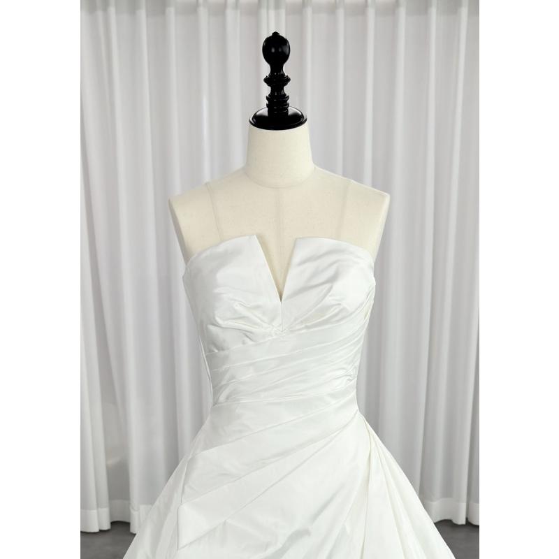 プロノビアス PRONOVIAS Haver ハーバー Aライン ウェディングドレス ホワイト