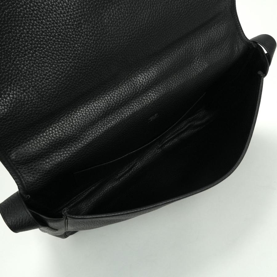 HERMES（エルメス） ヴィクトリアメッセンジャー ヴィクトリア