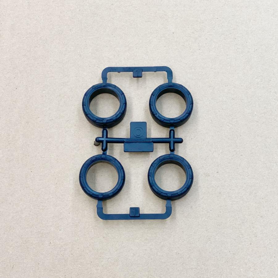 ミニ四駆 ローフリクション小径ナロータイヤ（24mm） ブラック