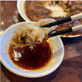 浜松餃子　浜松の名物　餃子と鰻を合わせた　The浜松餃子はビールとハイボールに合う　冷凍生餃子20個と冷凍焼き餃子10個と冷凍うなニョロまん2個　｜omotenashigift｜05