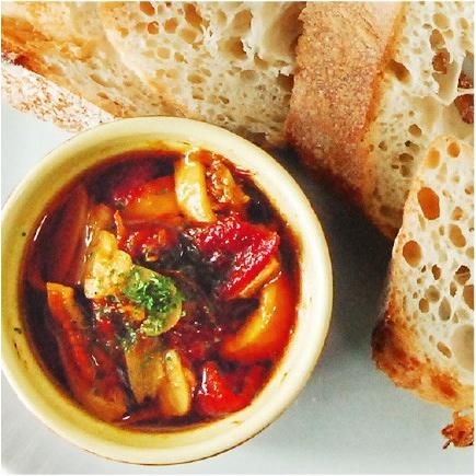 おもてなしギフト オイル漬け YORIISOの贅沢シリーズ 石巻の寄磯浜の海の幸 あわび、ほたて、ほやをこめ油で漬け込んだセット |  | 01