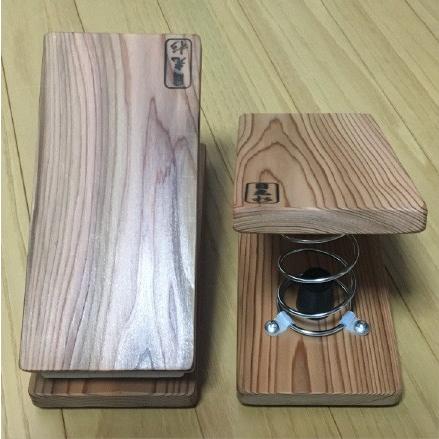 健康機器 栃木県鹿沼市の鎌田スプリングが日光杉で作った股関節運動器 らくらく快足 |  | 03