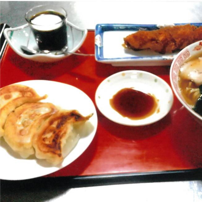 佐野ラーメン 佐野やつやの佐野名物セット（佐野ラーメン、大餃子