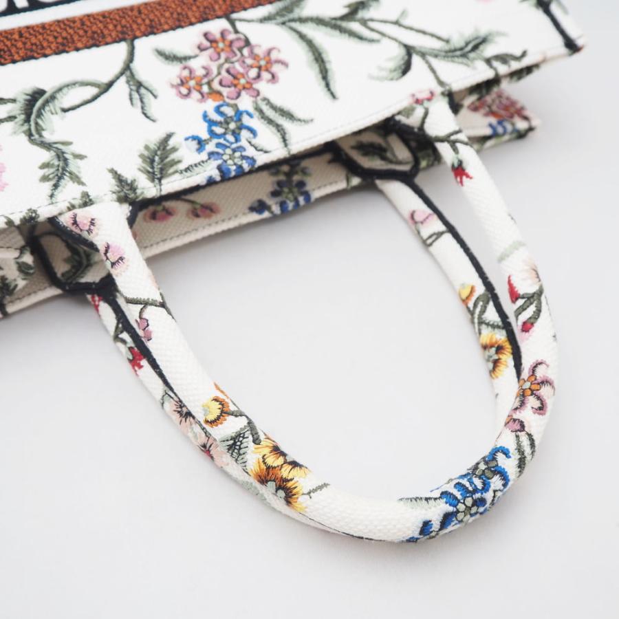 Dior Book Tote DIOR ディオール ブックトート ミディアム Dior Book Tote DIOR ディオール ブックトート ミディアム