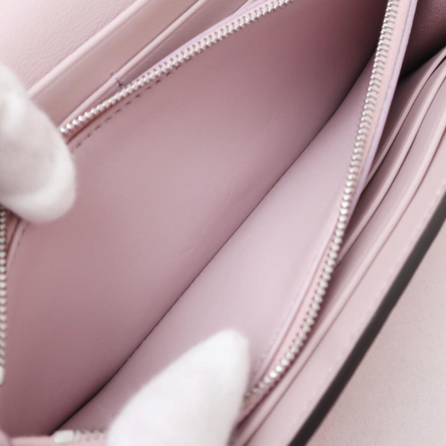 PEEKABOO FENDI フェンディ ピーカブー セレリア コンチネンタル 