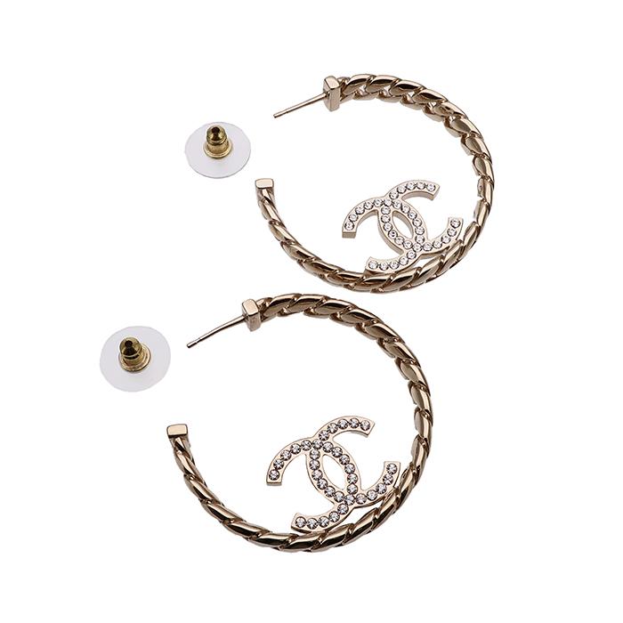CHANEL シャネル ココマーク チェーン フープ ピアス 2024年製 メタル クリスタル CCマーク アクセサリー 両耳用 美品◆中古A+ランクの画像