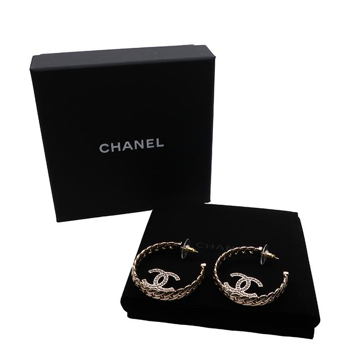 CHANEL シャネル ココマーク チェーン フープ ピアス 2024年製 メタル クリスタル CCマーク アクセサリー 両耳用 美品◆中古A+ランクの画像