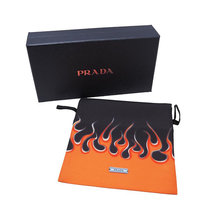 PRADA（プラダ） ラウンドファスナー 長財布 ウォレット ヴィッテロ