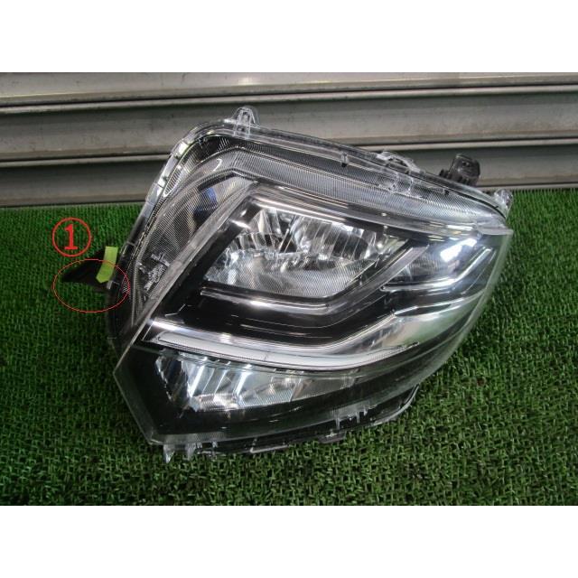 タント 6BA-LA650S 左ヘッドランプ 81170-B2770 コイト 100-69075