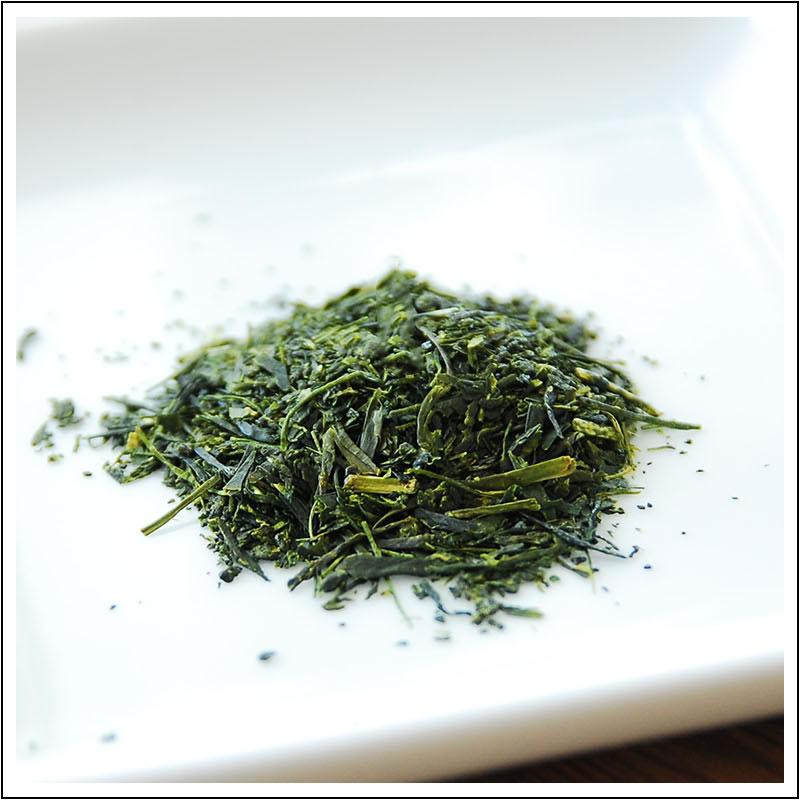 【深蒸し茶ギフトセット】季節限定茶「和(なごみ)」　茶袋3本セット 箱入り　3,460円 |  | 02