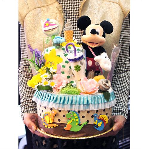 おむつケーキ ディズニー ミッキーマウス (US Disney Store 正規品)男の子 出産祝い パンパース33枚 バス自動車｜omutsucake-yayoi｜06