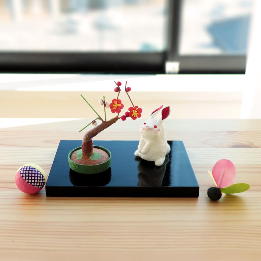 紅白梅豆盆栽（作り物）ミニサイズ 置物（花台付）一対 【公式通販】