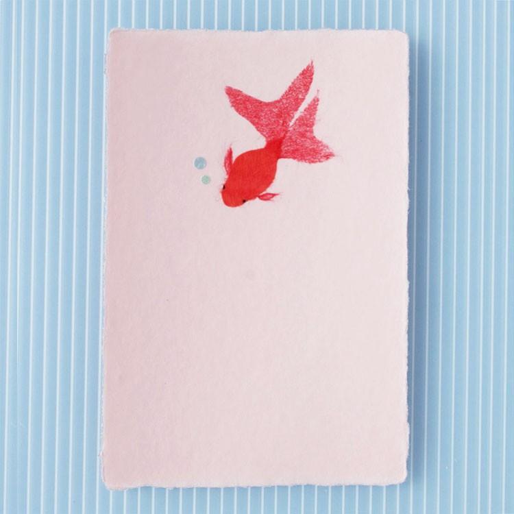 絵葉書300枚セットピンク めでたや 絵葉書 おしゃれ 和紙 ちぎり絵はがき 夏 赤い金魚 手漉き