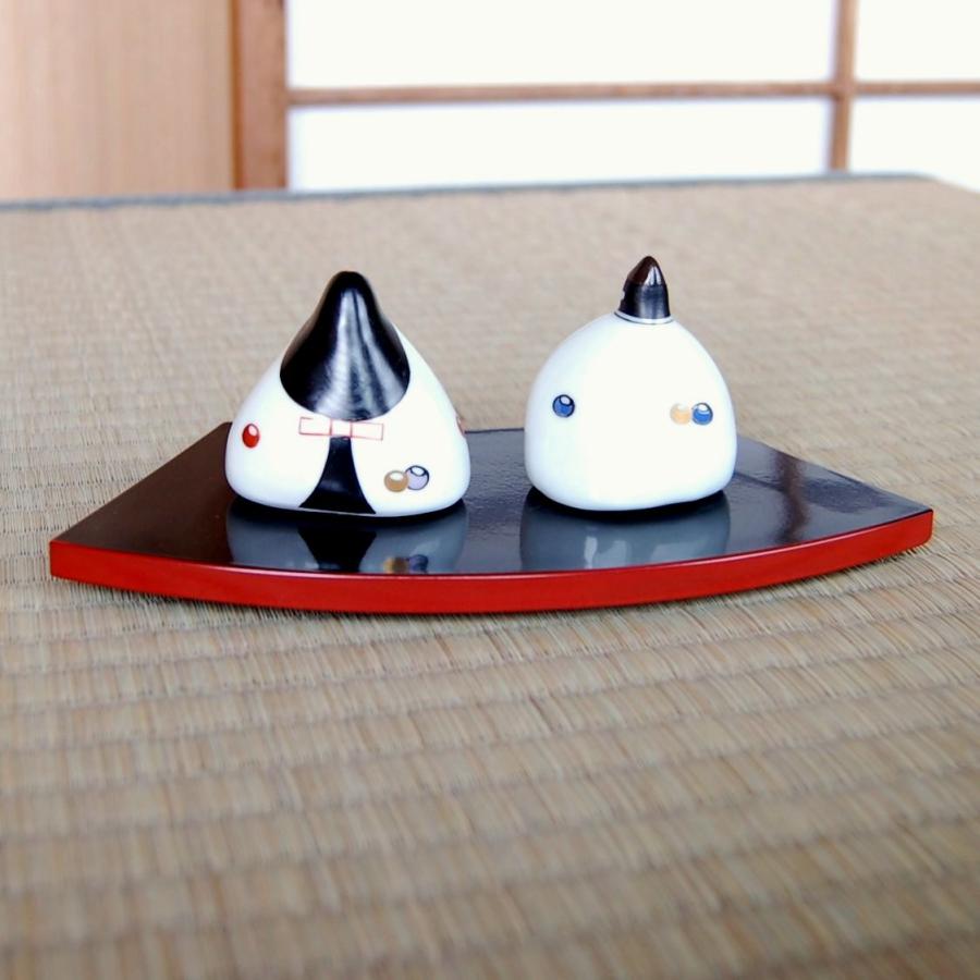 雛人形 コンパクト 有田焼 京雛 屏風 敷き台付き 化粧箱入り 陶磁器製