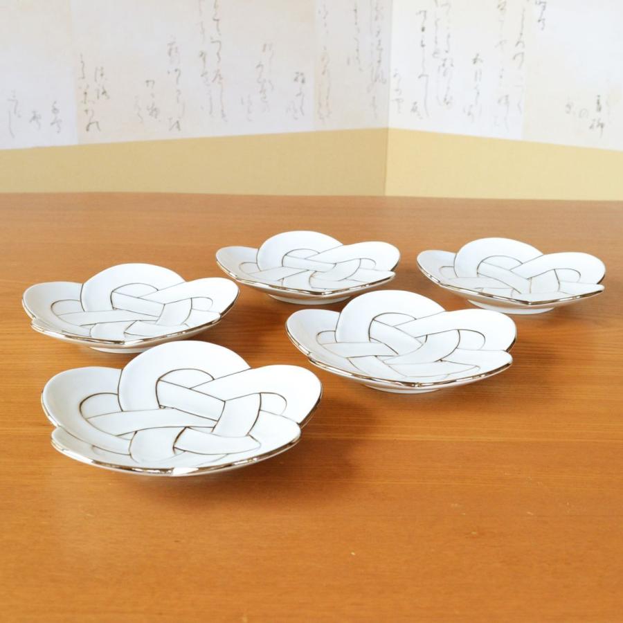 結び皿 白磁皿 4枚セット朱金線梅結び銘々皿 結び皿 白磁皿 4枚セット朱金線梅結び銘々皿