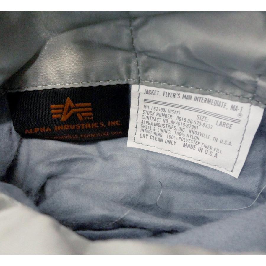 Alpha Industries（アルファ・インダストリーズ） MA-1 フライト
