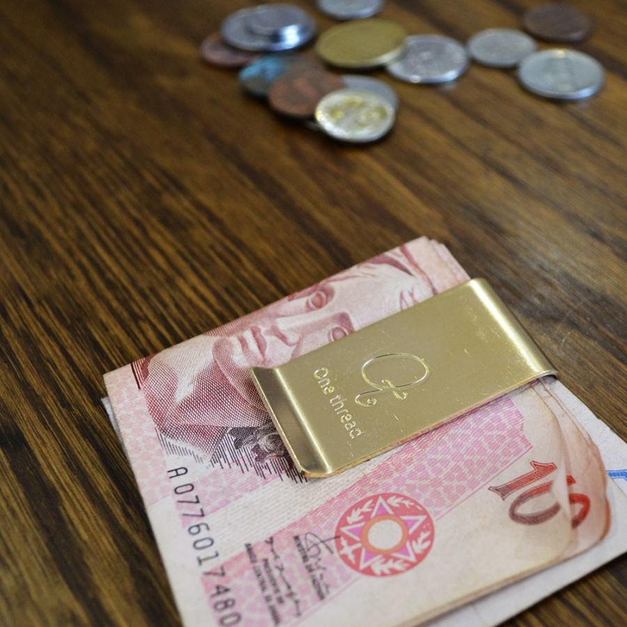 マネークリップ ワイド One thread 日本製 真鍮 ソリッドブラス ノンポリッシュ 金色 無垢 ゴールドカラー DM便対応 |  | 06