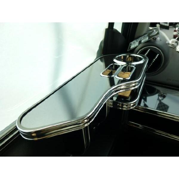 プレマシー（10/07〜） サイドテーブル | One Creation | 01