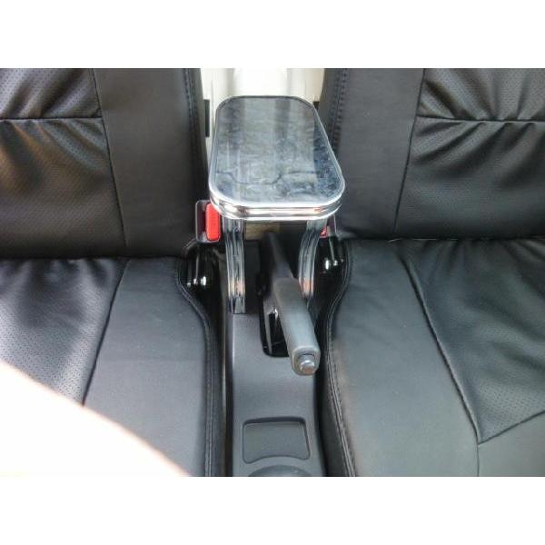 One Creation S500系ハイゼットトラック(14/09〜) 肘置き : one