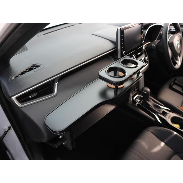 22色から選べる　10系カローラクロス（21/9〜）フロントテーブル | One Creation