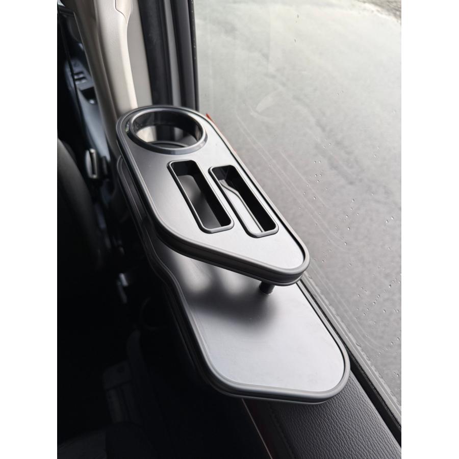 One Creation デリカD:5 後期(19/2〜) サイドテーブル セカンドシート