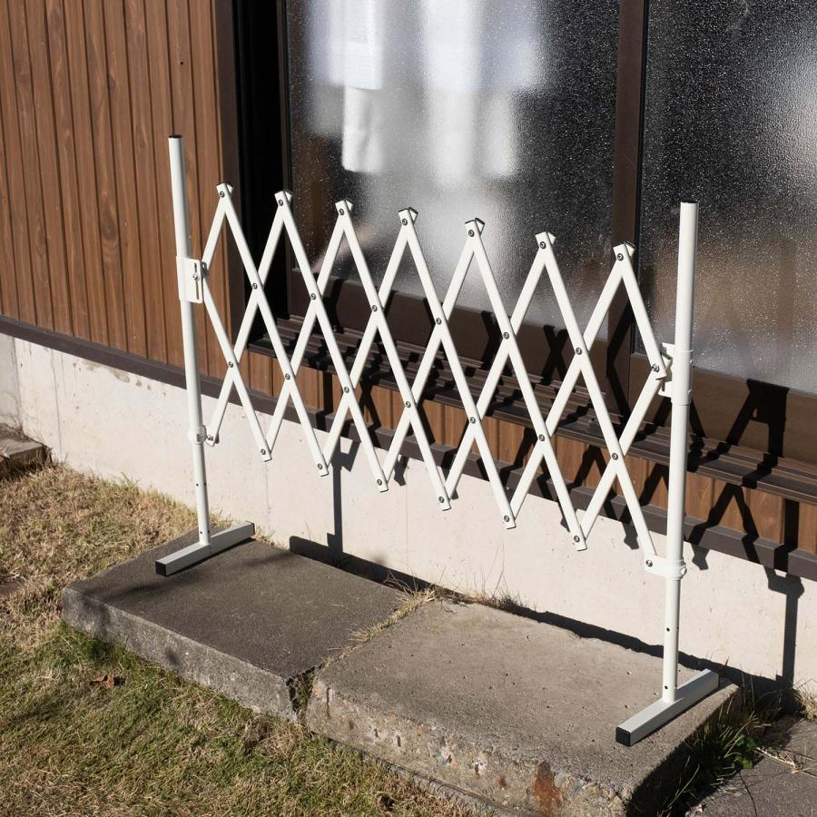 アルミ 伸縮 ゲート フェンス 高さ61〜81cm 幅26〜150cm 置くだけ ペットゲート ペットフェンス 屋内 屋外 防犯 侵入防止 仕切り 軽量 コンパクト ASF150 |  | 14