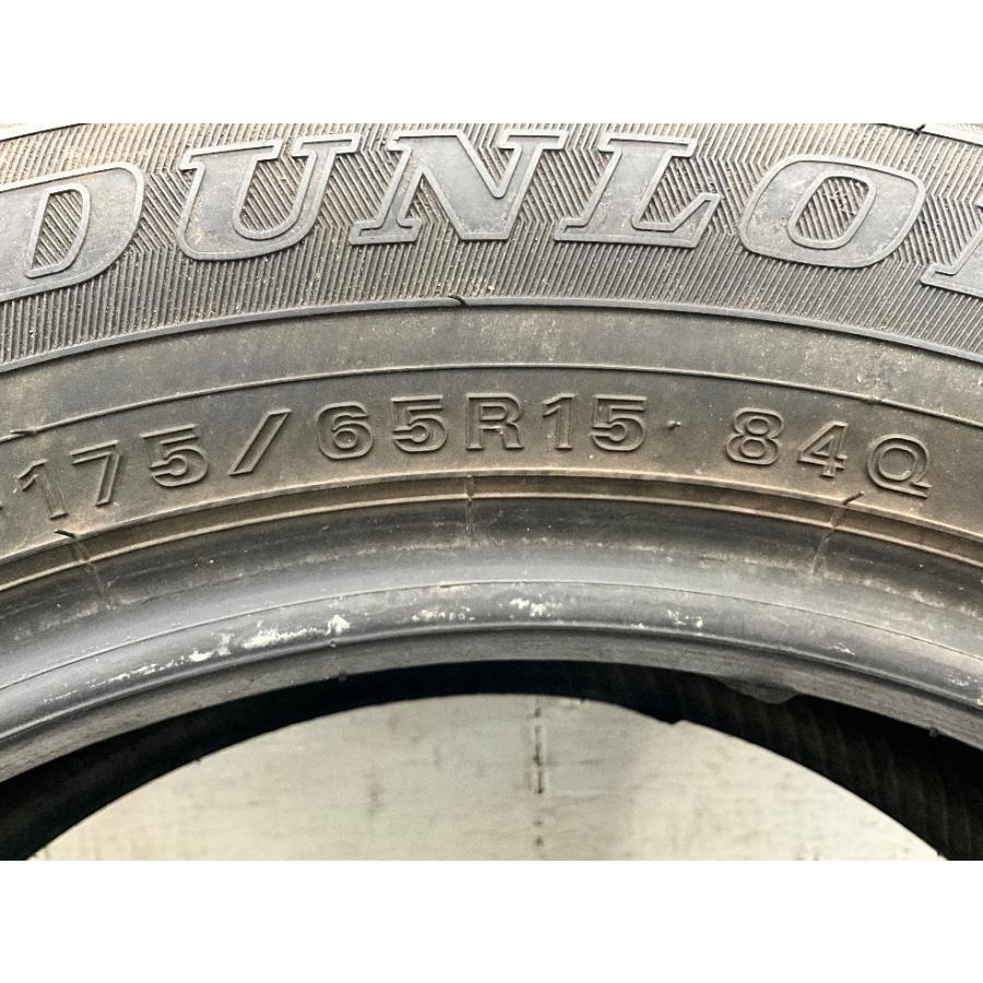 中古タイヤ 4本セット 175/65R15 84Q ダンロップ WINTERMAXX  WM02 冬 スタッドレス 175/65/15 ヴィッツ/キューブ   b10961の画像