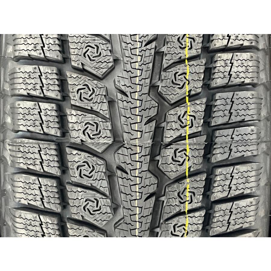 225/60R18 100Q オブザーブ GIZ3 国産 スタッドレス タイヤ TOYO