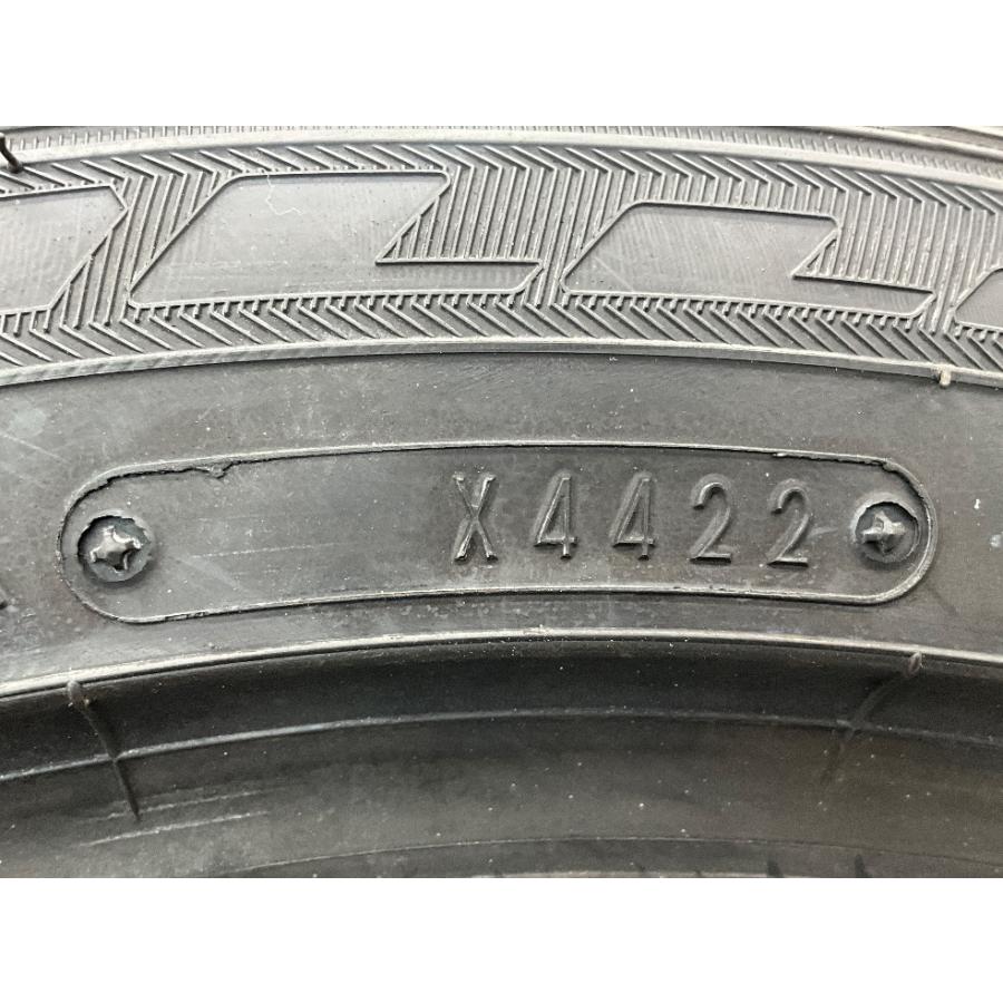 未使用 4本セット 215/45R17 87Q ダンロップ WINTERMAXX  WM03 冬 スタッドレス 215/45/17 ウィッシュ/ヴォクシー   b14940の画像