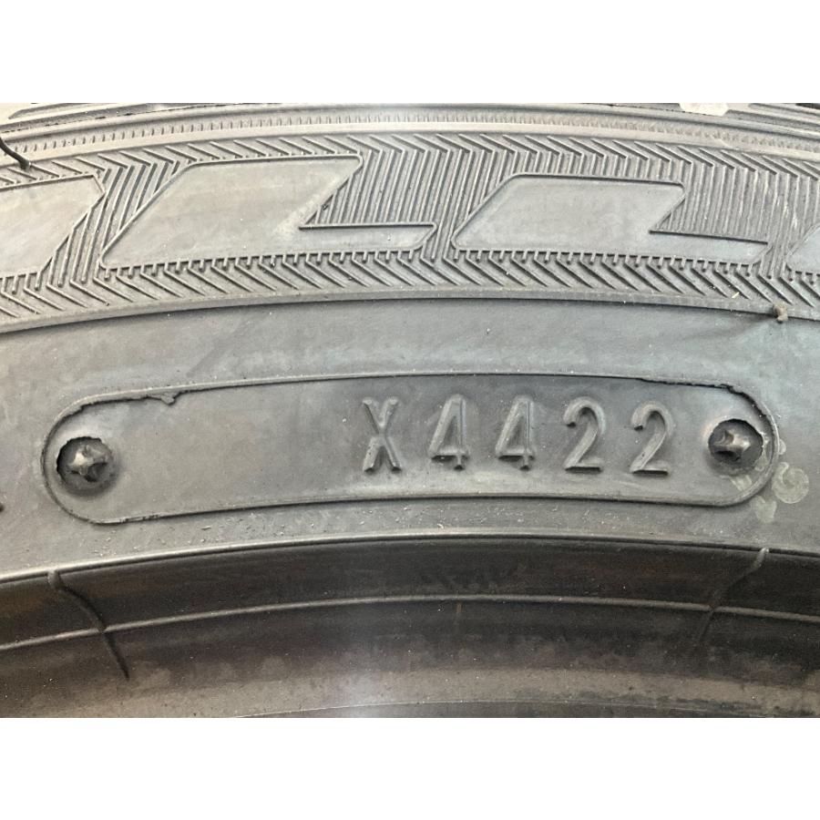 未使用 4本セット 215/45R17 87Q ダンロップ WINTERMAXX  WM03 冬 スタッドレス 215/45/17 ウィッシュ/ヴォクシー   b14940の画像
