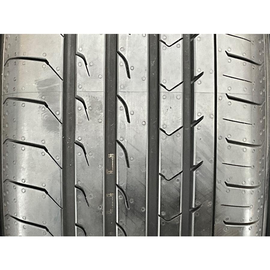 未使用 4本セット 215/50R17 95V ヨコハマ BLUEARTH-RV RV03 夏 サマー 215/50/17 ヴォクシー/プリウスα   b10666の画像